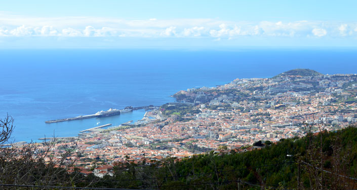 Funchal-view.jpg